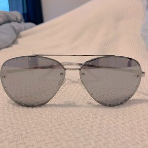 Quay silver studded sunglasses